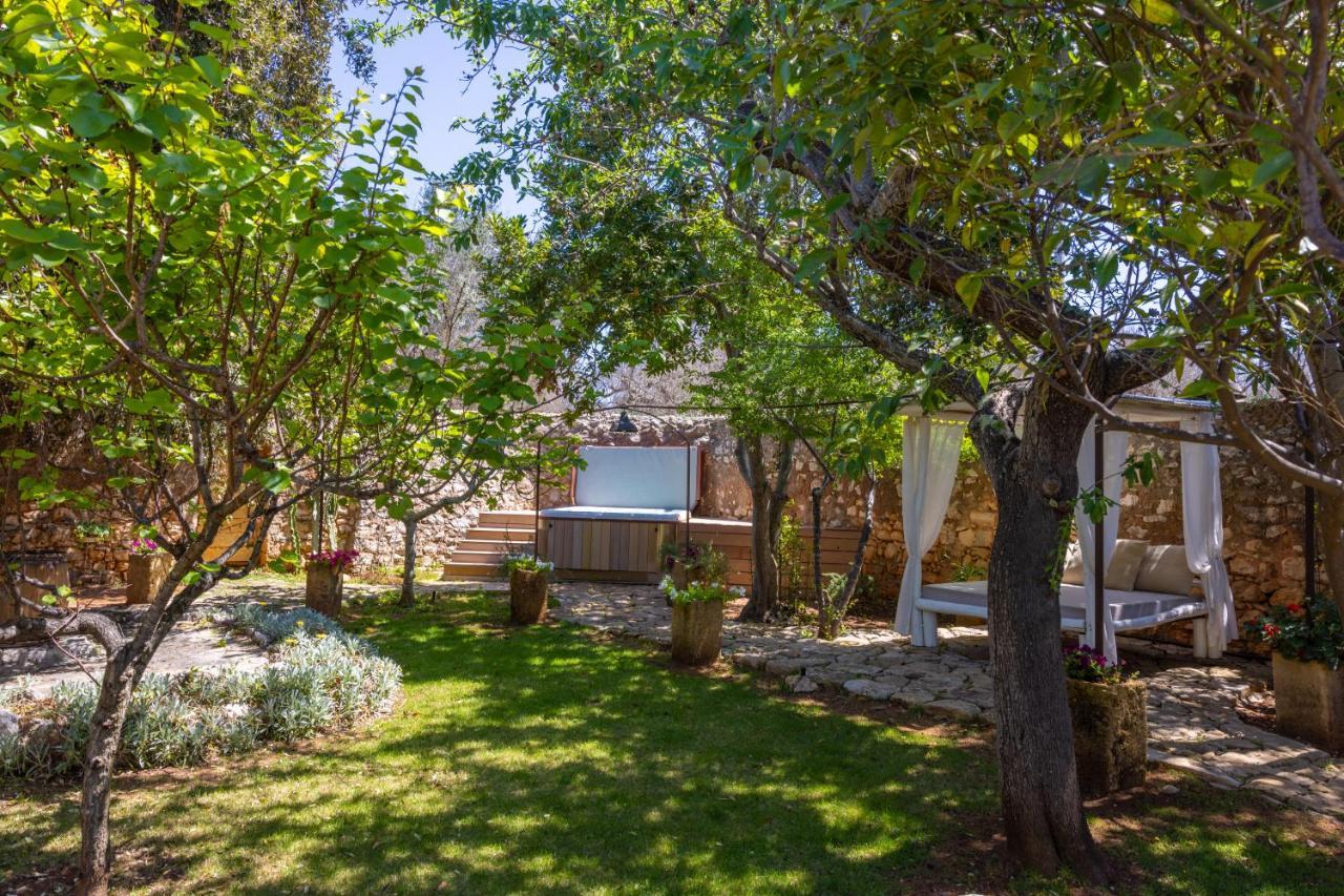 Badia Del Casale Bed & Breakfast Ugento Luaran gambar