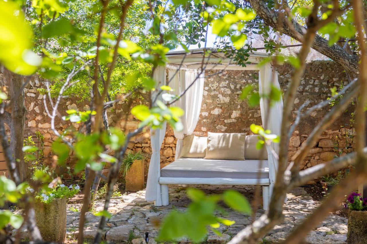 Badia Del Casale Bed & Breakfast Ugento Luaran gambar
