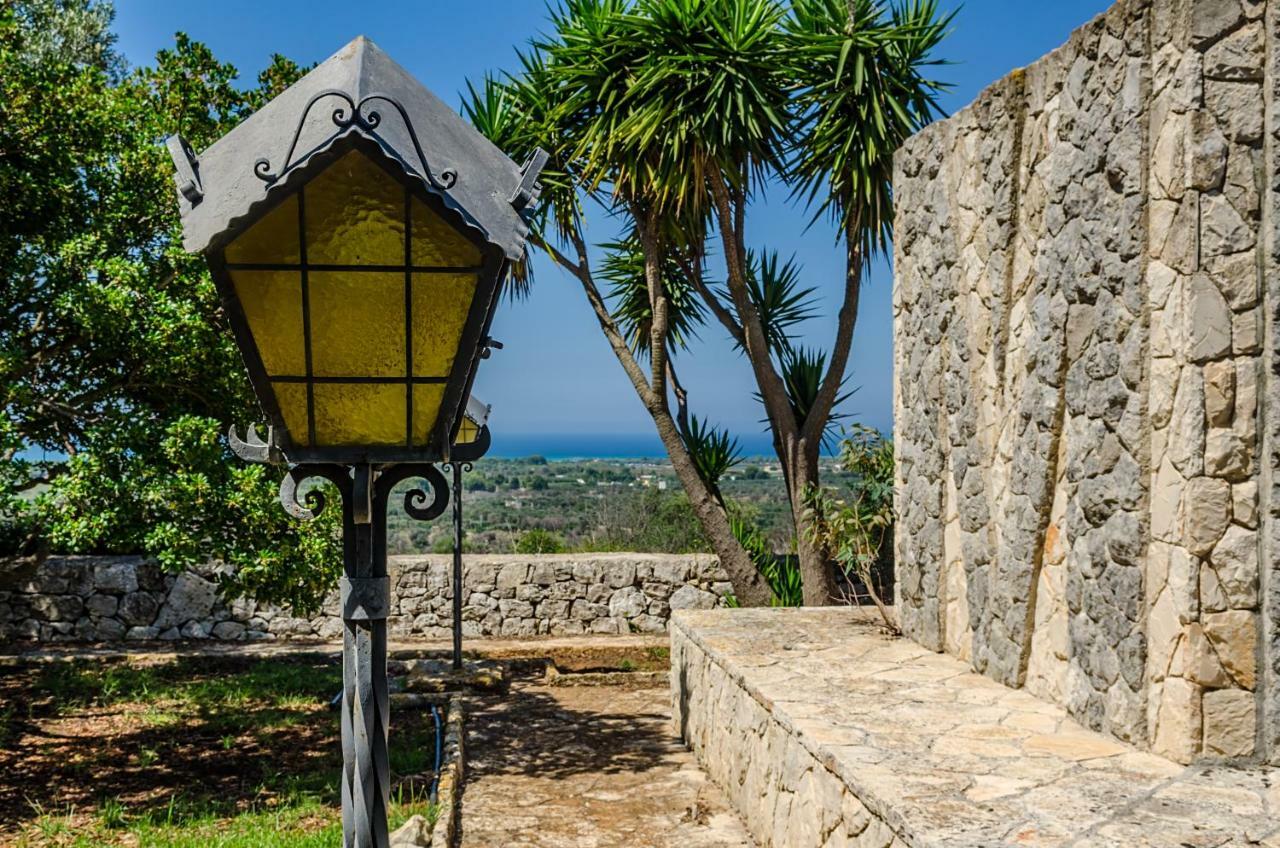 Badia Del Casale Bed & Breakfast Ugento Luaran gambar